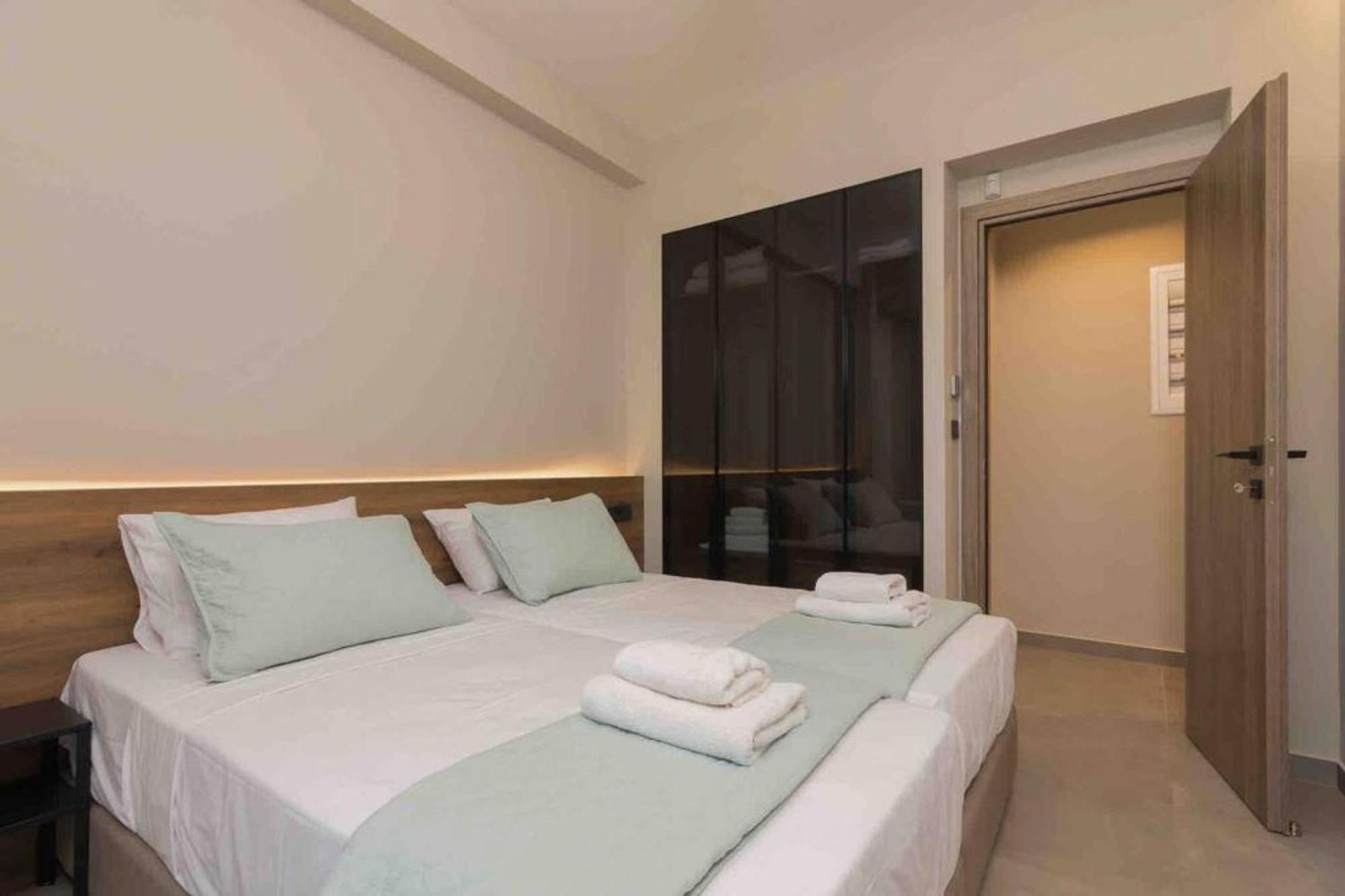 Blue Pearl At Glufada Sea Side Apartment Atena Exterior foto