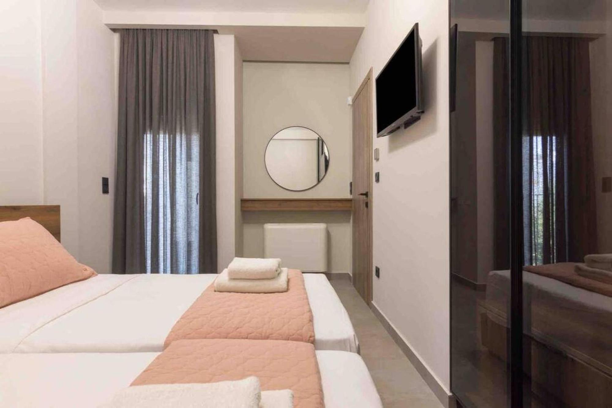 Blue Pearl At Glufada Sea Side Apartment Atena Exterior foto